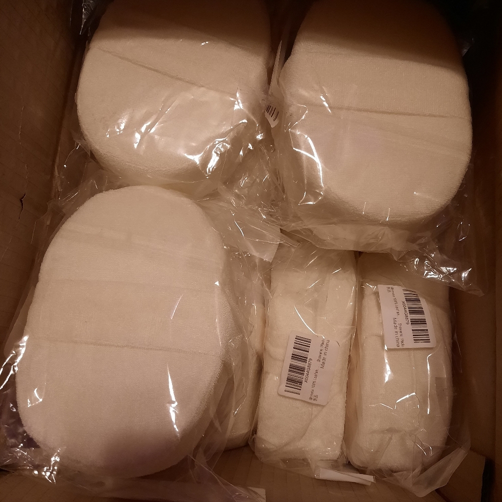 White Oval Bath Sponges